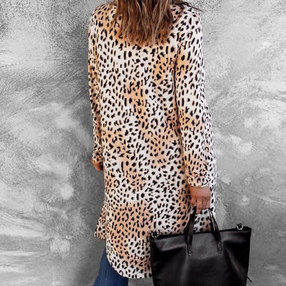 Leopard Print Long Cardigan Sweater 🐆 - Picture 2 of 7